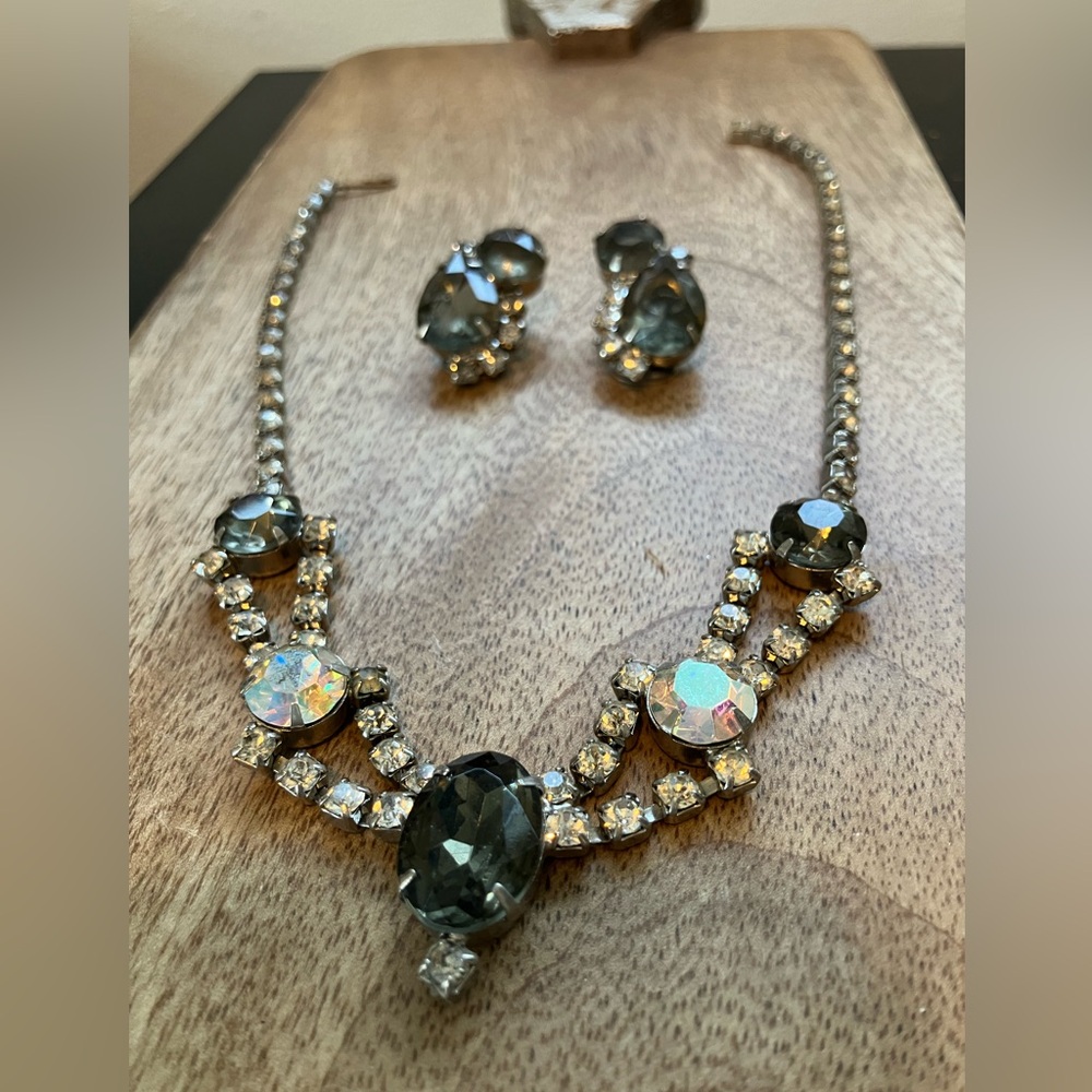 Glamorous Delizza & Elster Juliana black rhinestone necklace and earrings set